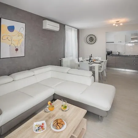 Apartment Alena *