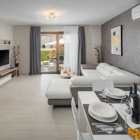 Apartment Alena