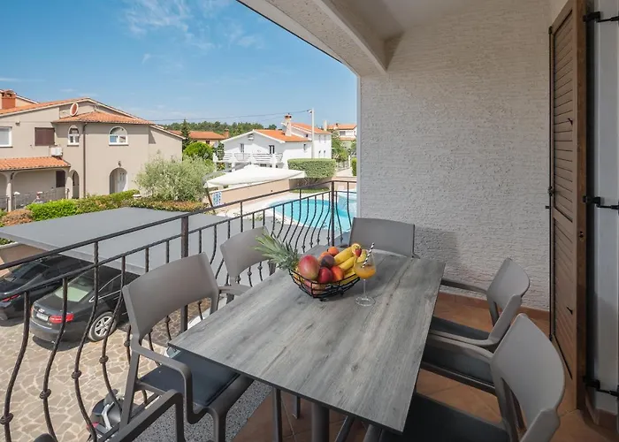 阿伦娜别墅公寓